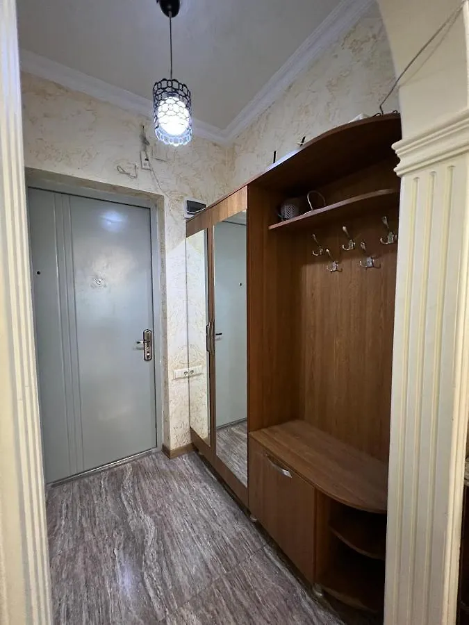 Apartment On Khimshiashvili 1 باتومي