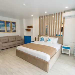 Seagull Beachfront Boutique شقة فندقية